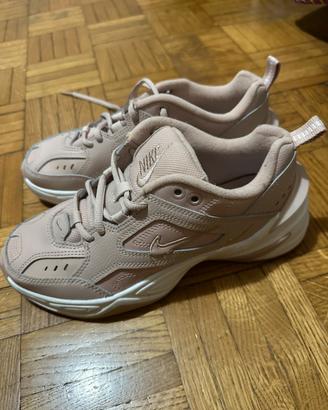 Nike M2K Tekno – Rosa Nude