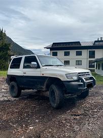 Pajero traghet 2.8 per ricambi!