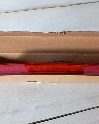 Luce terzo stop Opel Astra