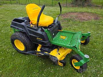 trattorino tagliaerba john deere Z525E