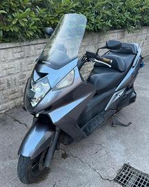 Scooter Honda SilverWind 400