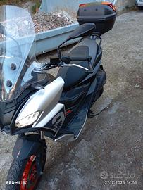Aprilia SR 125 GT sport