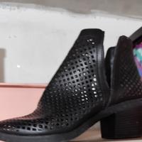 Mezzo stivaletto nero vera pelle