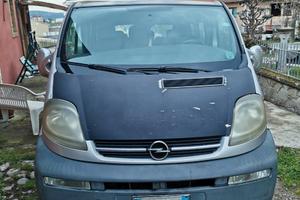 Opel vivaro 1900 dti nove posti
