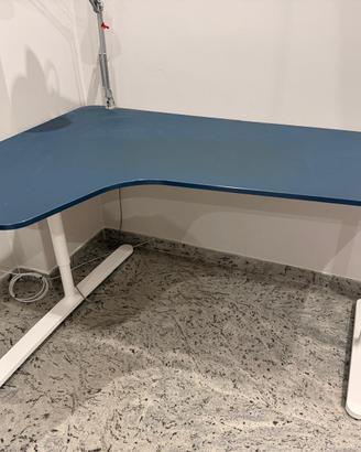 Ikea scrivania angolare 160x110cm