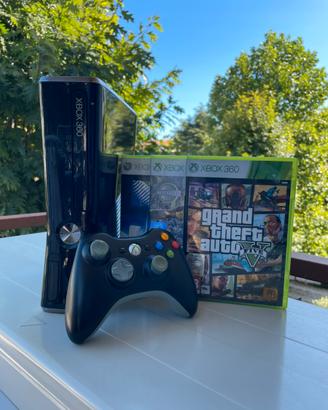 Xbox 360 completa con 3 giochi