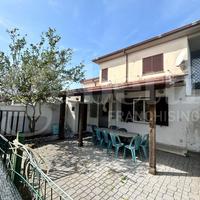 Appartamento Pomezia [Cod. rif 3297768VRG]