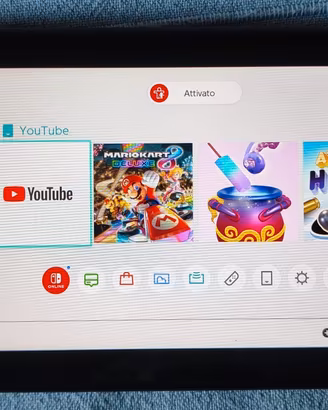 Nintendo Switch 