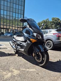 Yamaha T Max - 2005