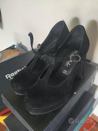 Scarpe tacco Miss Globo nere in camoscio - Tg.37