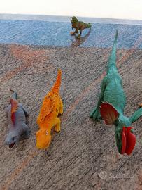 4 dinosauri 