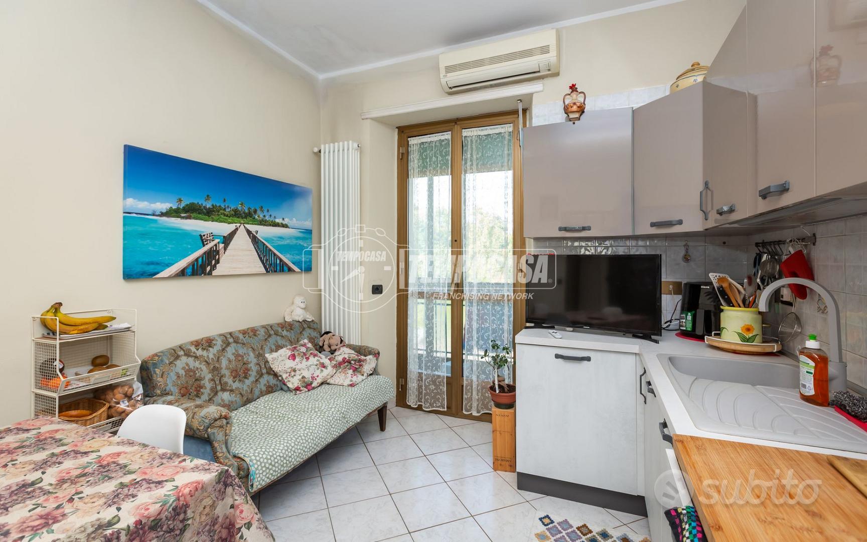 APPARTAMENTO PICCOLO CONDOMINIO, ULTIMO PIANO E RI - Vista 6
