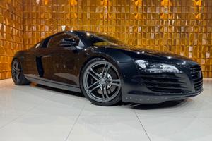 Audi R8 Coupe 4.2 V8 quattro,scarichi,carboceramic