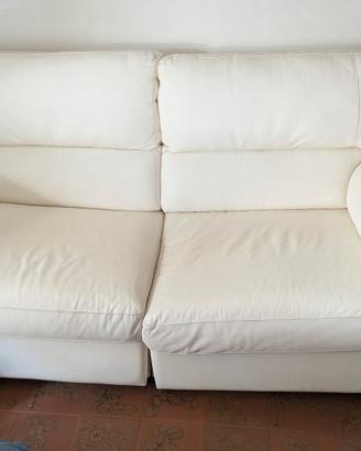 Divano 2 posti pelle bianco con alzata gambe