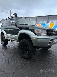 Toyota land cruiser 90