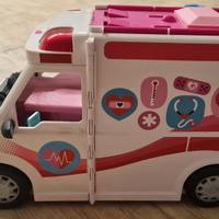Ambulanza Barbie