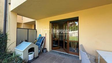 3 locali con doppi servizi box doppio e AMPIO GIAR