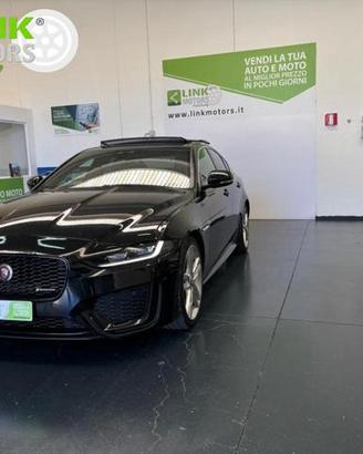 JAGUAR XE 2.0 D 180 CV aut. R-Dynamic