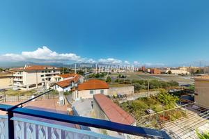 BILOCALE CON VISTA APERTA