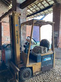 Muletto carello elevatore elettrico 3 ruote 15q