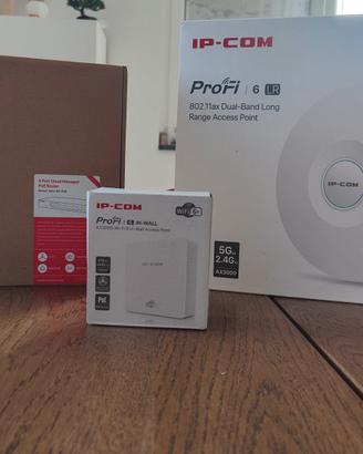 Kit Networking IP-COM: Switch PoE + AP