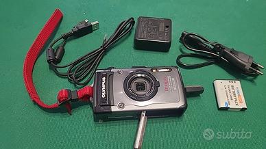 Olympus TG TG1 con batteria pezzi ricambio