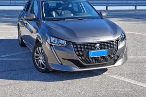 Auto Peugeot 208 anno 2021