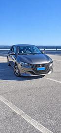 Auto Peugeot 208 anno 2021
