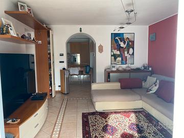 Privato vende villetta a schiera.