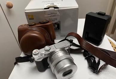 NIKON 1J5 Silver Mirrorless COME NUOVO