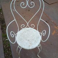 4 sedie più tavolo in ferro 