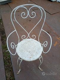 4 sedie più tavolo in ferro 