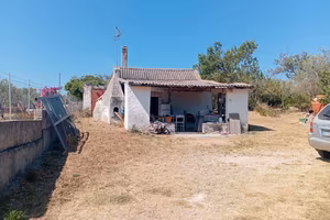 Viziliu/Serra Li Lioni, casa appoggio con terreno