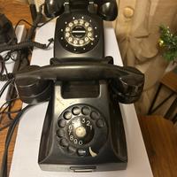 2 telefoni 1 vintage 1 stile retro'