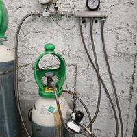 rampa travaso ossigeno a tre bombole