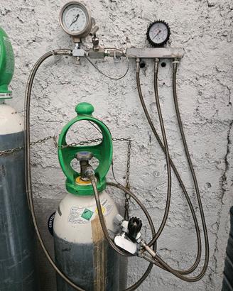 rampa travaso ossigeno a tre bombole