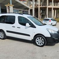 Peugeot Partner BlueHDi 100cv Outdoor
