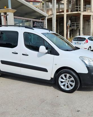 Peugeot Partner BlueHDi 100cv Outdoor