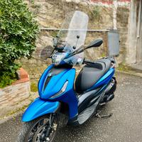 Piaggio Beverly 300 s hpe
