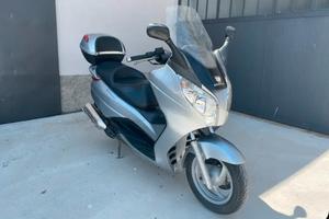 Honda S-wing 150