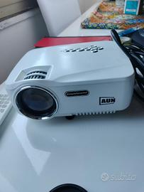 proiettore AUN video