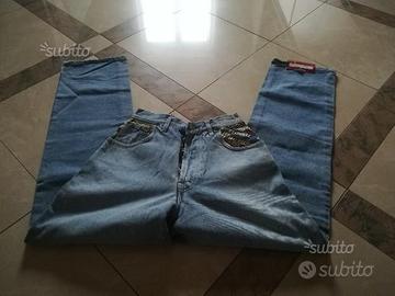 Pantaloni nuovi da donna in saldo