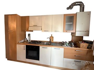 Cucina angolare frassino/beige