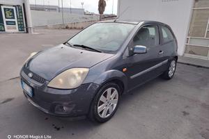 Ford Fiesta 1.4 tdci 3 porte  anno 2006. 