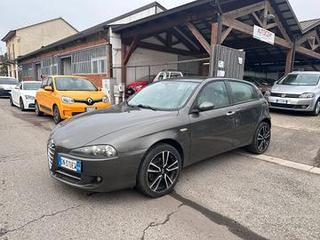 Alfa Romeo 147 1.6 16V TS 5 porte Black Line