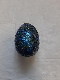 Uovo di drago blu