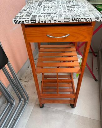 Carrello da cucina multiuso in legno con ruote