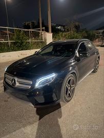 Mercedes-Benz GLA 200 CDI Automatico (2015)