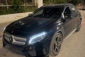 Mercedes-Benz GLA 200 CDI Automatico (2015)