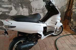 runner 50/180